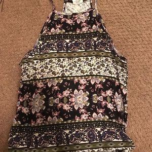 Cute tank tillys tank top❤️